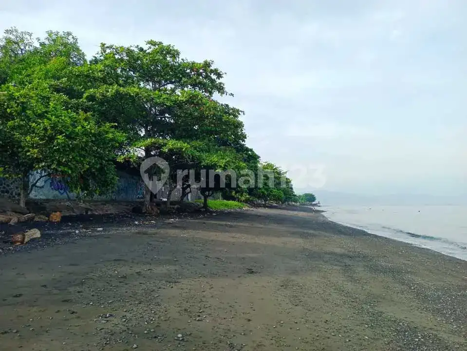 Tanah Beachfront Bonus Bangunan di Lovina Buleleng Bali