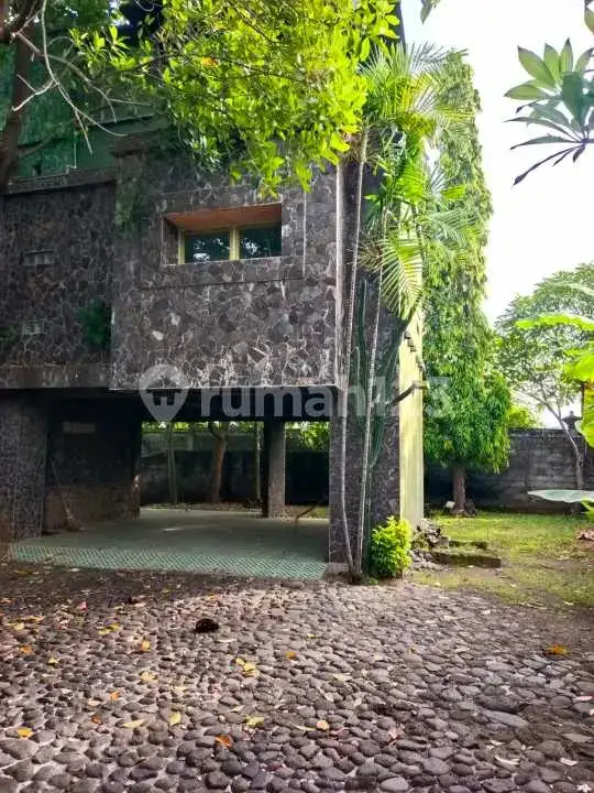 Tanah Beachfront Bonus Bangunan di Lovina Buleleng Bali