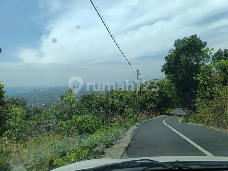 Tanah View Laut di Jalan Aspal Dekat Pantai Lovina Tigawasa Buleleng Bali