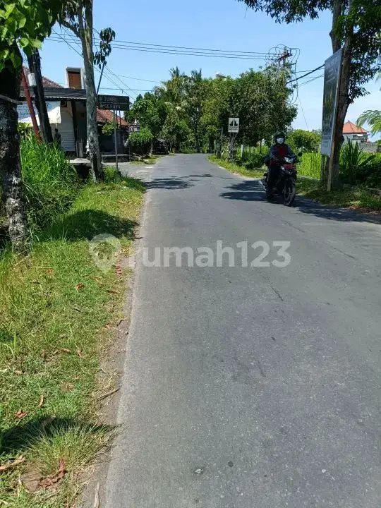 Tanah Premium di Jalan Aspal Dekat Taman Ujung Karangasem Bali