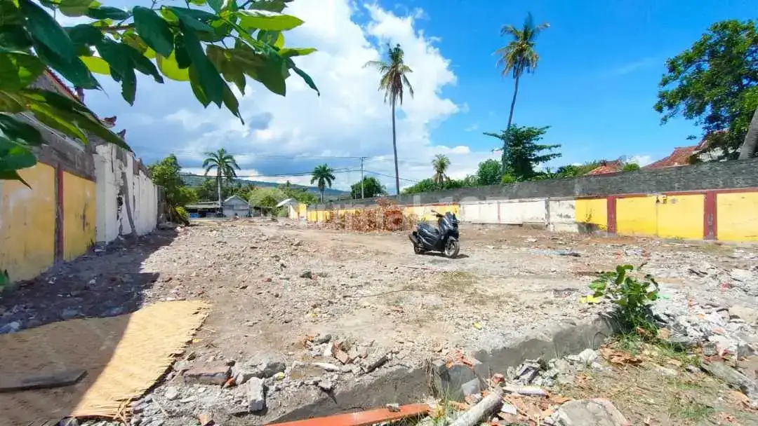 Tanah Beachfront Dekat Pusat Lovina Buleleng Bali
