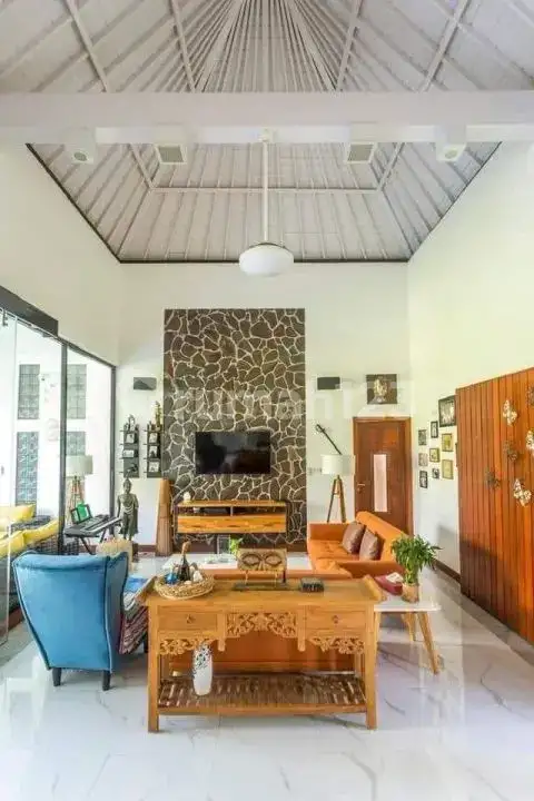 Villa Mewah 3 Kamar Tidur dengan View Indah Dekat Pusat Lovina Bali