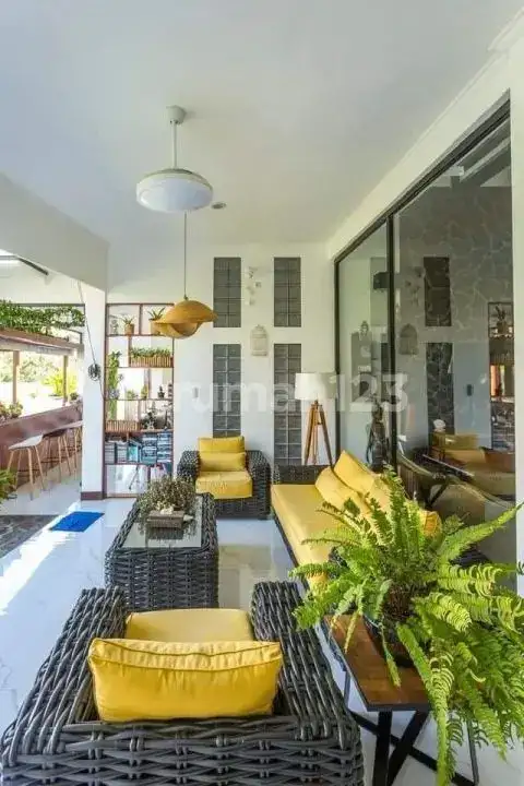 Villa Mewah 3 Kamar Tidur dengan View Indah Dekat Pusat Lovina Bali