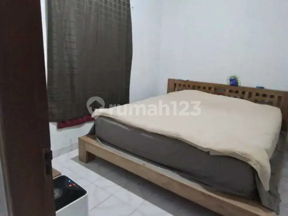 Rumah Semi Villa 3 Kamar Tidur Dekat Pantai di Kaliasem Lovina Buleleng Bali