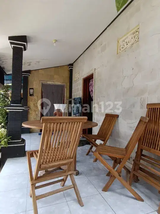Rumah Semi Villa 3 Kamar Tidur Dekat Pantai di Kaliasem Lovina Buleleng Bali