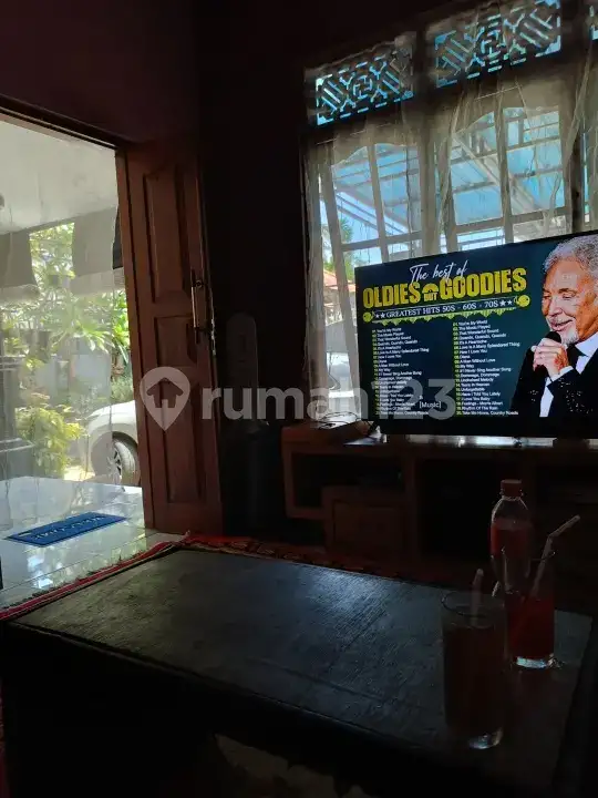 Rumah Semi Villa 3 Kamar Tidur Dekat Pantai di Kaliasem Lovina Buleleng Bali