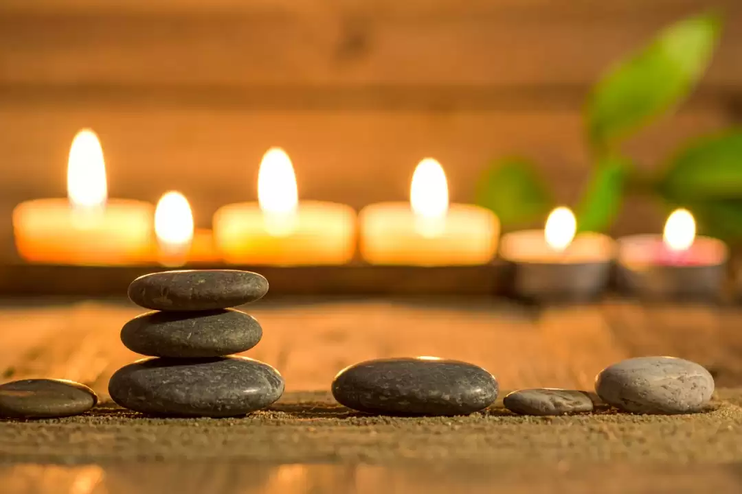 Warm Stone Massage in Ubud2