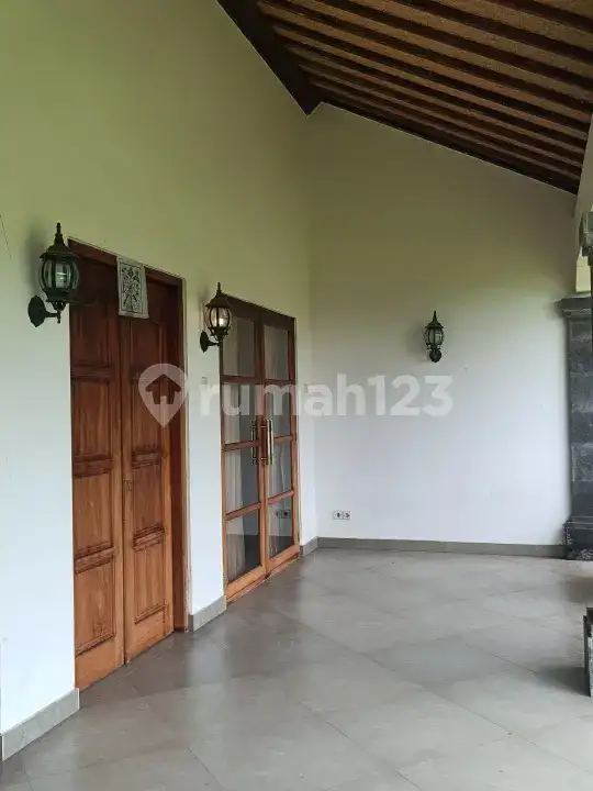 Semi Villa 2 Kamar Tidur dengan View Sawah di Kawasan Resort Lovina Buleleng Bali