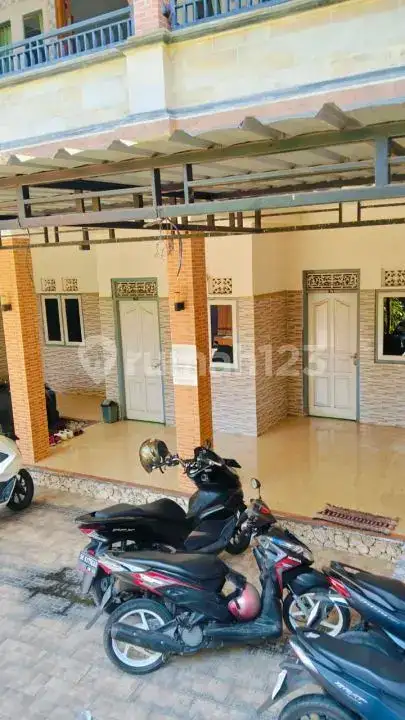 Rumah Usaha Kos dan Homestay 11 Kamar di Pusat Singaraja Buleleng Bali