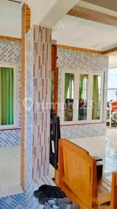 Rumah Usaha Kos dan Homestay 11 Kamar di Pusat Singaraja Buleleng Bali