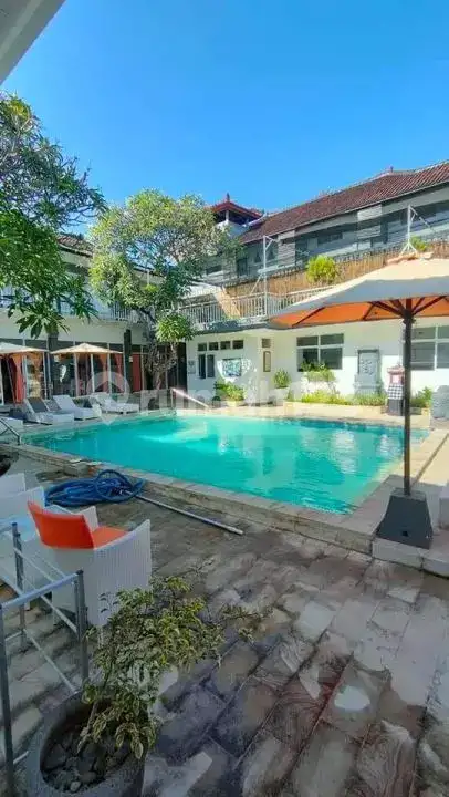 Hotel Beachfront 9 Kamar dengan View Sunset Langsung ke Pantai di Lovina Bali
