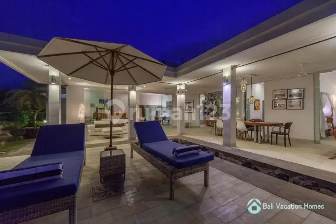 Villa Modern 3 Kamar Tidur dengan View Laut, Sawah, dan Bukit di Umeanyar Buleleng Bali