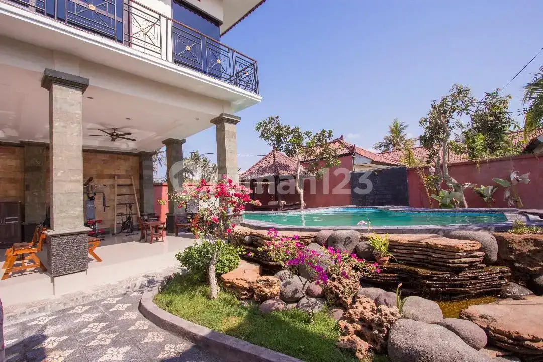 Resort Beachfront 5 Villa Pribadi dengan 10 Kamar Tidur di Jembrana Bali