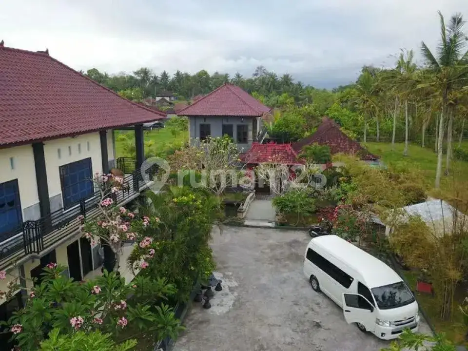Resort Beachfront 5 Villa Pribadi dengan 10 Kamar Tidur di Jembrana Bali