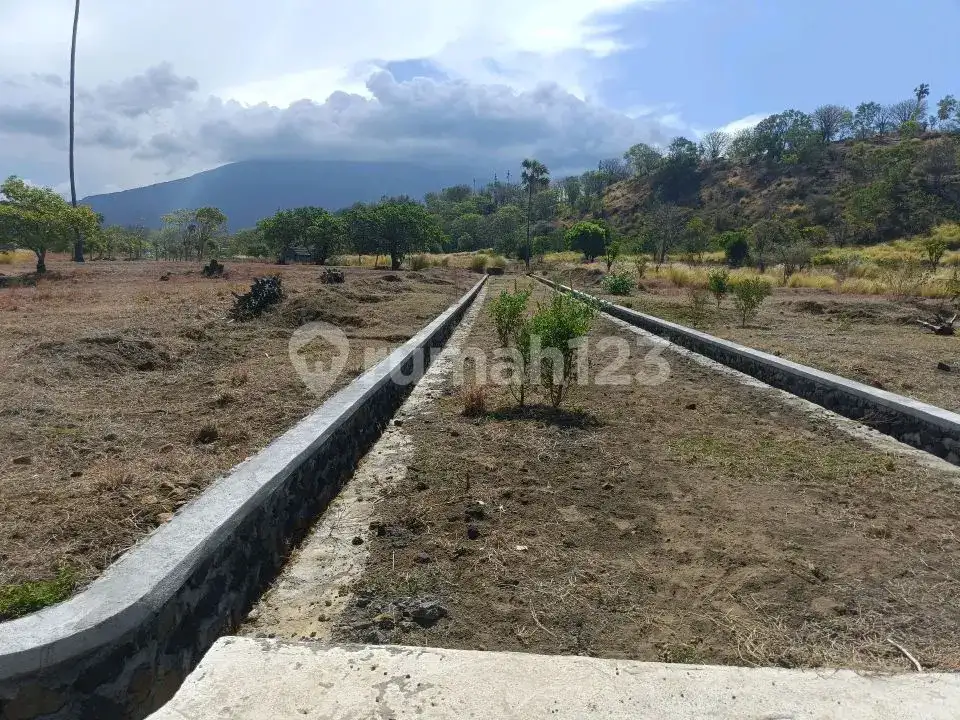 Tanah Premium 4 -12 Are dengan View Laut dan Gunung Agung di Amed Karangasem Bali