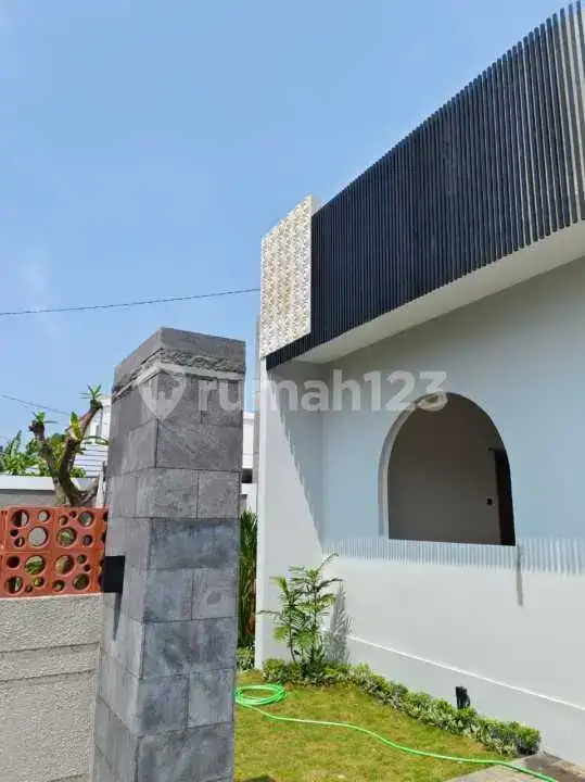 Villa Baru 3 Kamar Tidur dengan View Sawah di Lovina Buleleng Bali