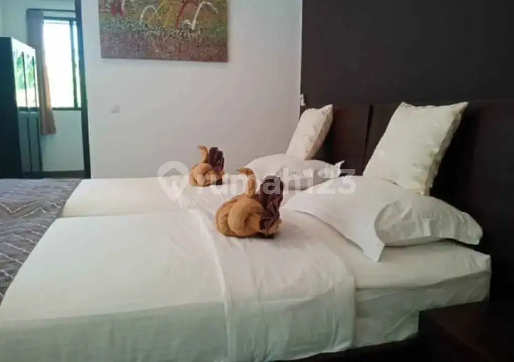 Villa Modern Beachfront 4 Kamar Tidur di Singaraja Buleleng Bali