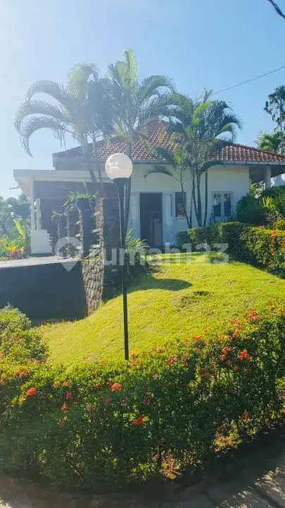 Villa 2 Kamar Tidur dengan Pemandangan Laut di Kayuputih Lovina Buleleng Bali