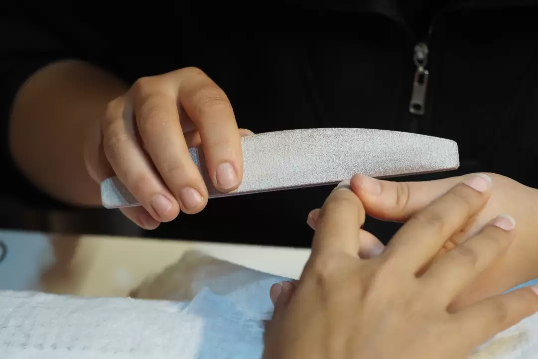 Manicure With Polish in Ubud4