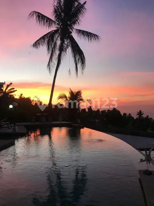 Villa 2 Private Joglo dengan Pemandangan Fantastis di Sambangan, Buleleng