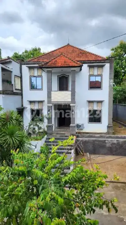 2 Unit Villa Dekat Pantai Lovina dengan Luas Tanah 700 m² Cocok untuk Hunian dan Bisnis