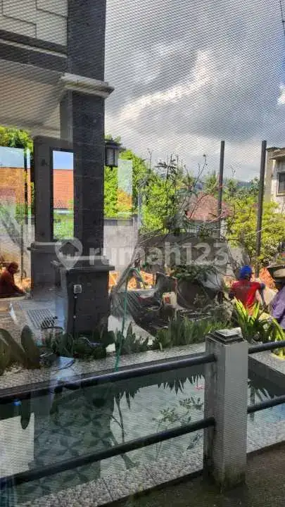 2 Unit Villa Dekat Pantai Lovina dengan Luas Tanah 700 m² Cocok untuk Hunian dan Bisnis