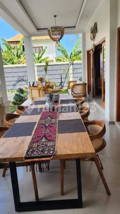 Villa Baru 4 Kamar Tidur dengan Pemandangan Bukit dan Sawah di Lovina Area Tenang dan Strategis