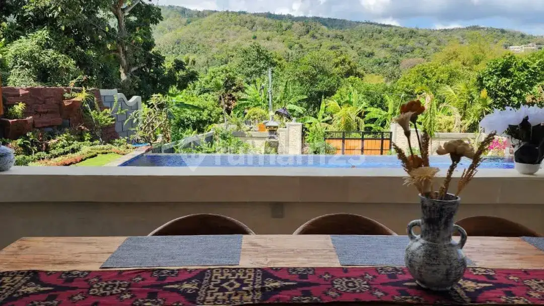 Villa Baru 4 Kamar Tidur dengan Pemandangan Bukit dan Sawah di Lovina Area Tenang dan Strategis