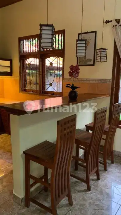 Villa di Bayualit Lovina Dekat Pantai dengan Lahan Luas Cocok untuk Hunian dan Investasi
