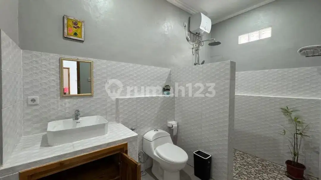Semi Villa 2 Kamar Tidur di Kawasan Villa Lovina Cocok untuk Hunian dan Investasi