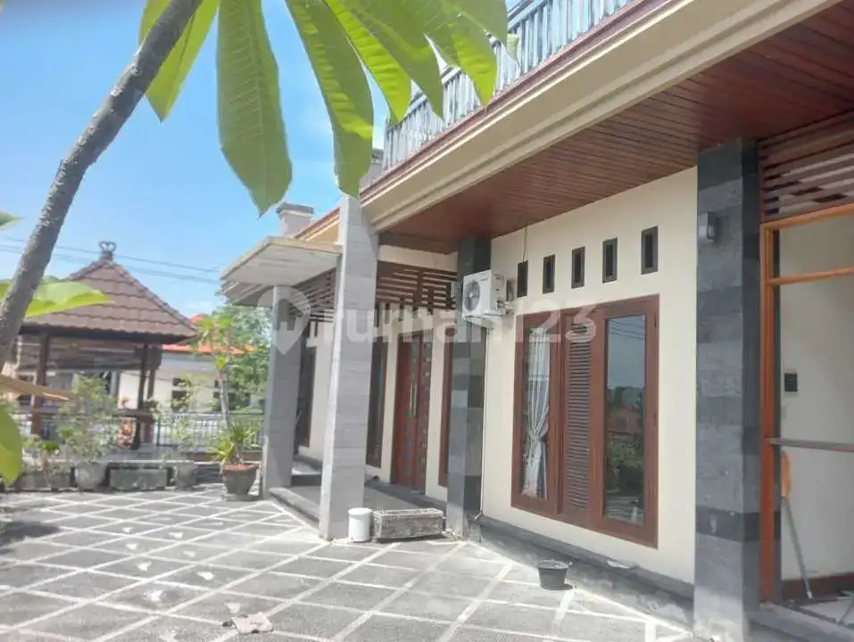 Rumah dan Gudang di Karangasem Cocok untuk Usaha Material Bangunan atau Gudang Distribusi