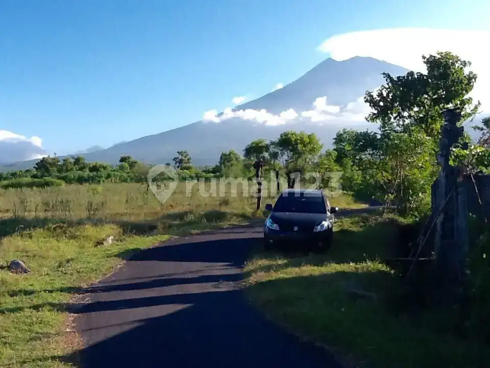 Tanah Luas 237 Are di Tulamben dengan View Laut dan Gunung Agung Cocok untuk Resort dan Hotel
