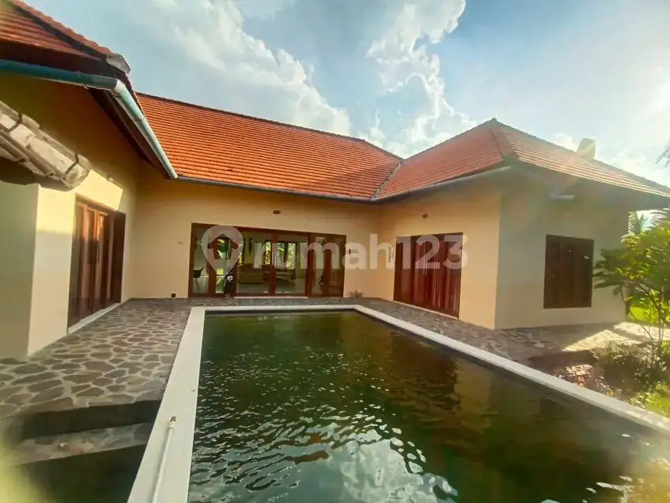 Villa 3 Kamar Tidur Harga Di Bawah Pasaran Dekat Pantai Lovina