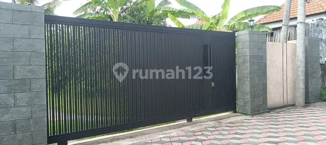 Villa 3 Kamar Tidur Harga Di Bawah Pasaran Dekat Pantai Lovina