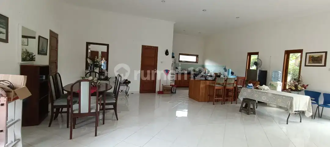 Villa 3 Kamar Tidur Harga Di Bawah Pasaran Dekat Pantai Lovina