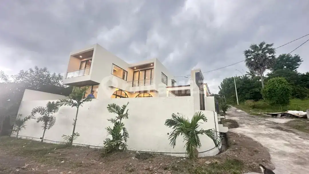 Villa Modern Mewah 3 Kamar Tidur dengan View Laut dan Pegunungan di Karangasem