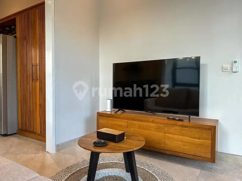 Villa Modern 2 Kamar Tidur Dekat Pantai di Temukus Lovina