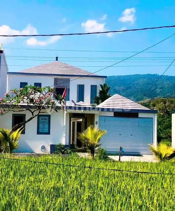 Villa 2 Kamar Tidur Dekat Pusat Lovina dengan View Sawah dan Pegunungan di Kaliasem