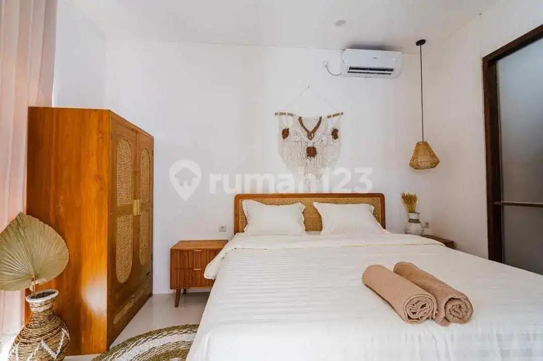 Villa 2 Kamar Tidur di Area Canggu Dekat Pantai Munduk Catu dan Batu Bolong