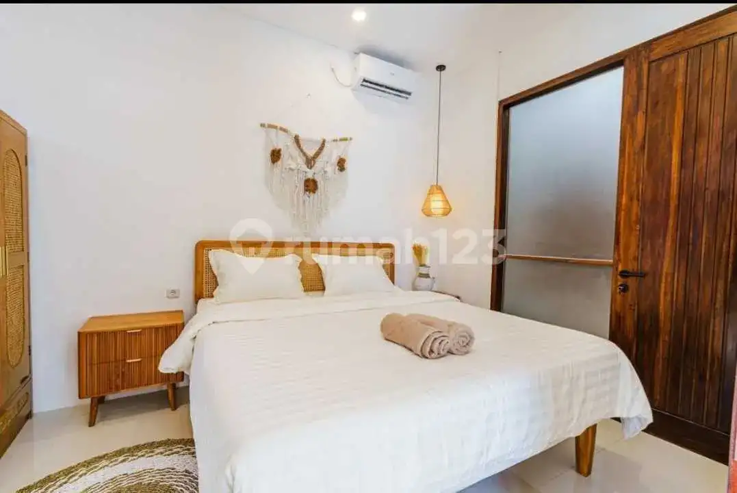 Villa 2 Kamar Tidur di Area Canggu Dekat Pantai Munduk Catu dan Batu Bolong