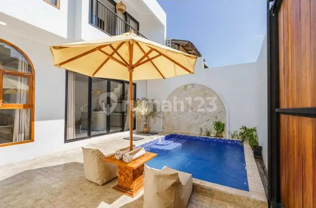 Villa 2 Kamar Tidur di Area Canggu Dekat Pantai Munduk Catu dan Batu Bolong