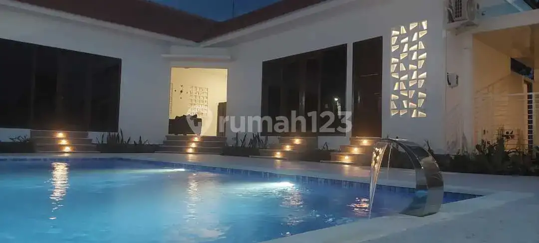 Villa Baru 2 Kamar Tidur Dekat Pantai Lovina Cocok untuk Hunian dan Investasi Sewa