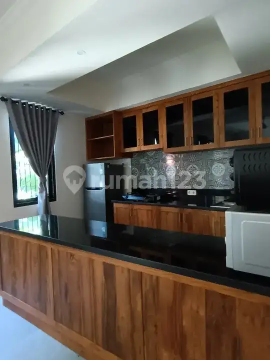 Villa 2 Kamar Tidur dengan View Bukit di Lovina Siap Huni
