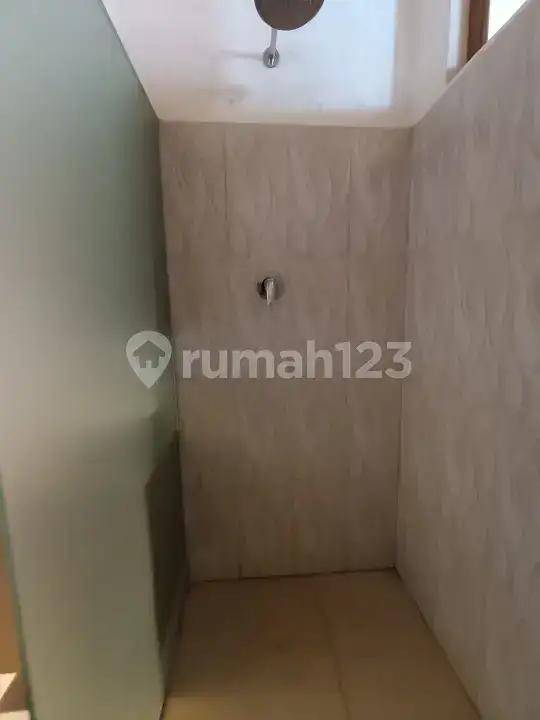 2 Unit Rumah di Atas Lahan 400 m² Dekat Pantai dan Central Lovina