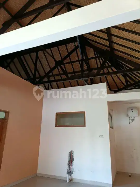 2 Unit Rumah di Atas Lahan 400 m² Dekat Pantai dan Central Lovina
