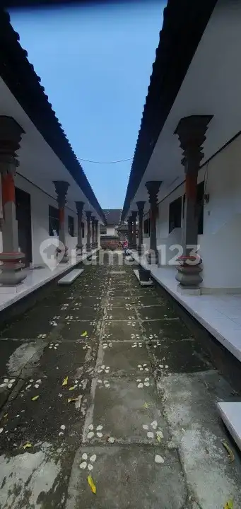 Rumah Style Bali Bonus Kos 12 Kamar di Subagan Karangasem Dekat Pantai
