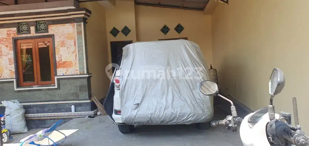Rumah Style Bali Bonus Kos 12 Kamar di Subagan Karangasem Dekat Pantai