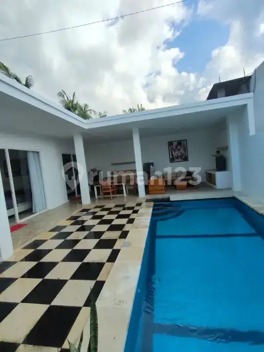 Villa Minimalis 3 Kamar Tidur di Lovina Dekat Pantai Disewakan Tahunan atau Jangka Panjang