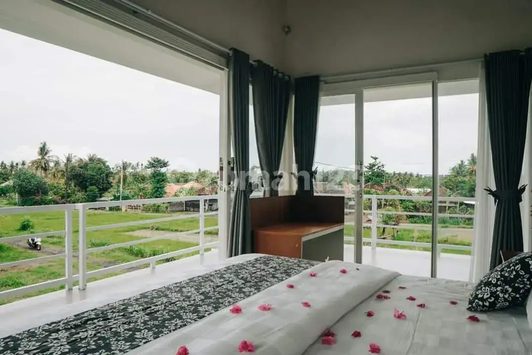Private Villa 1 Kamar Tidur di Lovina Dekat Pepito dan Pantai dengan View Alam