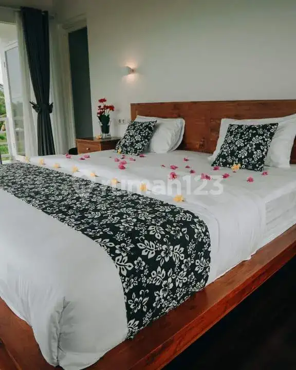 Private Villa 1 Kamar Tidur di Lovina Dekat Pepito dan Pantai dengan View Alam
